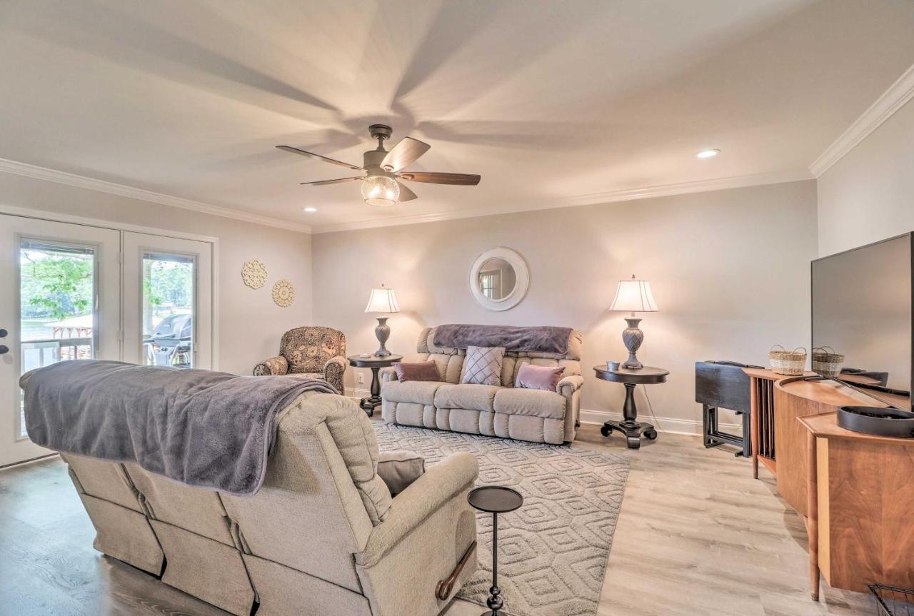 Waterfront Lake Sinclair Home With Boat Dock! Milledgeville Esterno foto